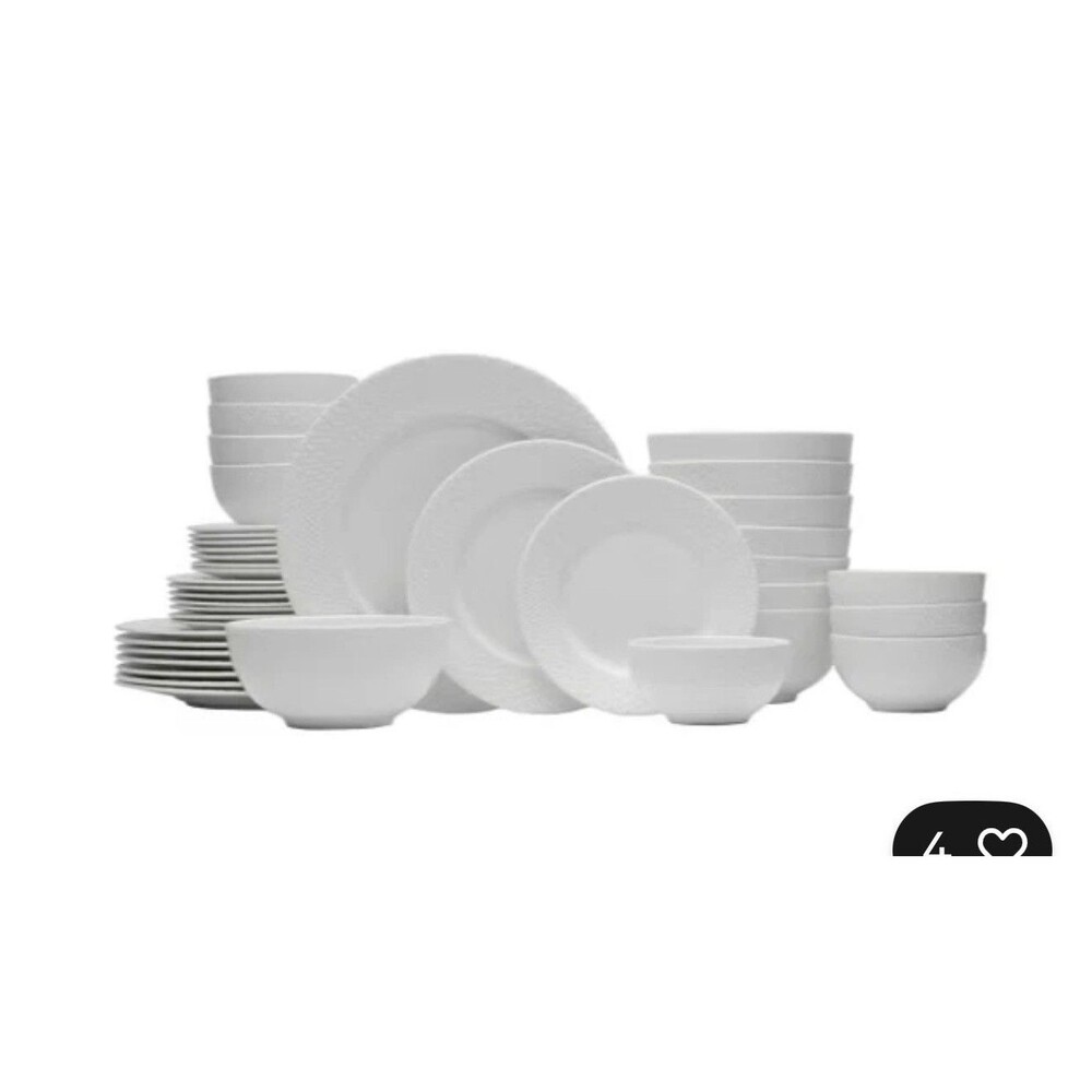 Mikasa Lattice 40-Piece Bone China Dinnerware Set